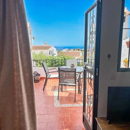 A2406 Capistrano Village, Daire *